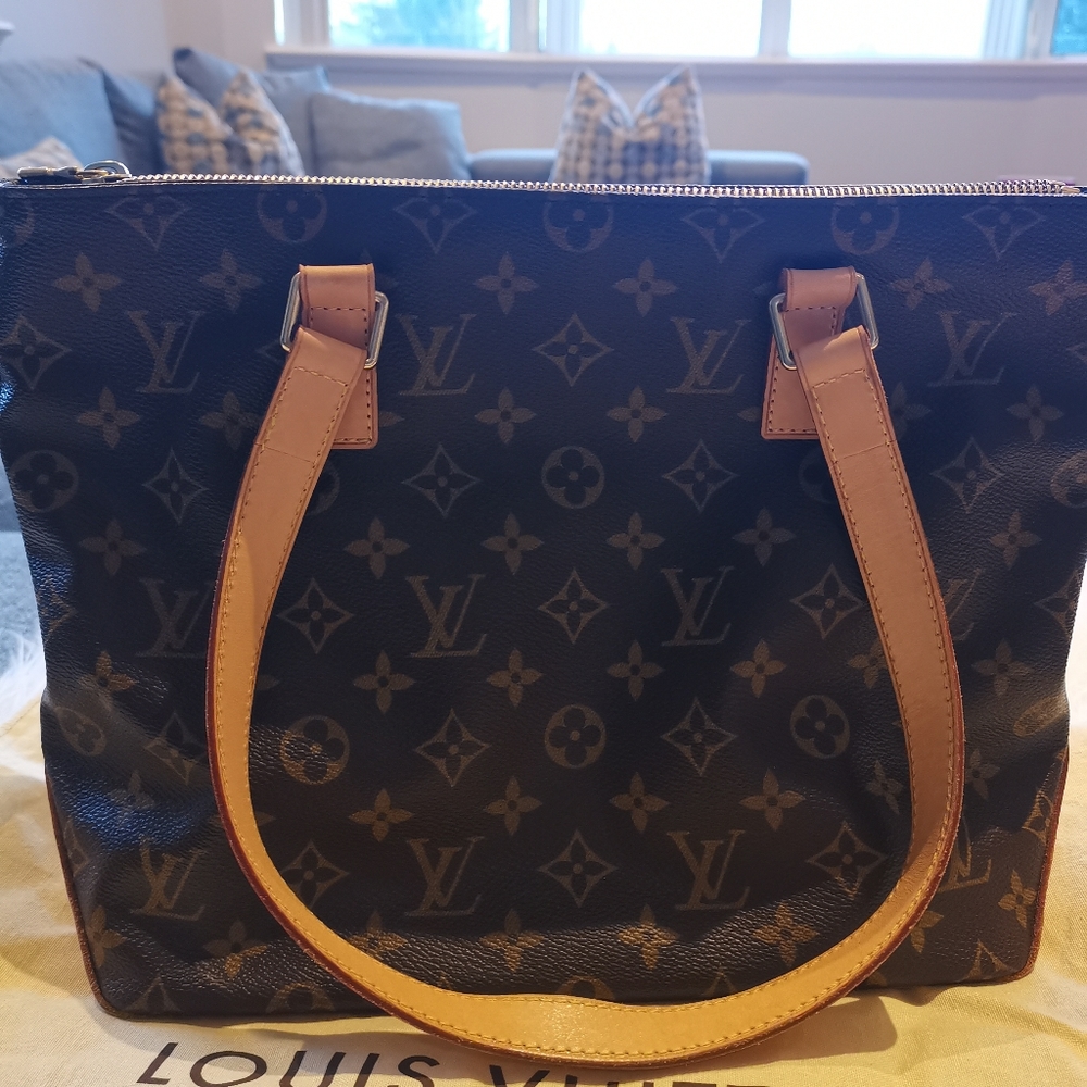 Louis Vuitton shoulder bag